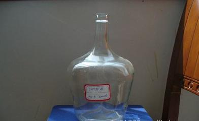徐州玻璃瓶厂生产销售出口洋酒瓶 徐州恒发玻璃瓶 洋酒瓶生产销